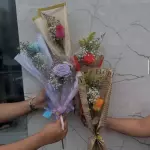 Botão arrumado com emabalgem