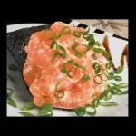 TEMAKI SALMÃO COM CEBOLINHA