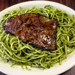 TALLARINES PESTO CON POLLO O BISTECK