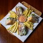 CLUB SANDWICH