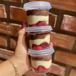 Bombom aberto de morango