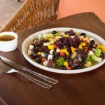 SALADA TROPICAL
