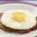 BIFE PERNIL C/ovo frito