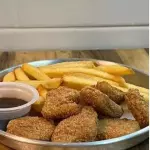 Combo Nuggets x8 + Fritas