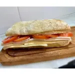 14. PAVITA Y TOMATES