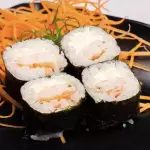 Hossomaki Caramão Temperado (8 un)