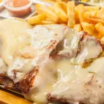 Ejecutivo con Pechuga Gratinada