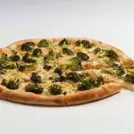Pizza Brócolis Com Alho + borda + Re