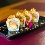 Uramaki especial ebi salmão