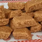 DOCE DE AMENDOIM À CADA 100g