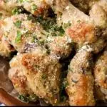 Alitas queso parmesano