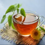 Te, agua de hierbas, café