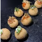 8 BOLINHO DE SALMÃO