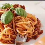 Tallarines a la bolognesa