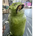 Limonada con hierba buena