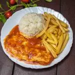 PARMEGIANA DE CARNE