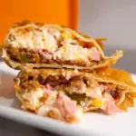 1 PASTEL 3 SABORES 2O CM