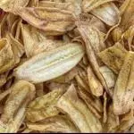 Chips de banana salgado