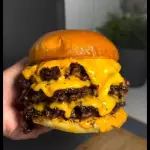 Triplo Cheadar🧀