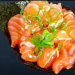 Temaki de salmão