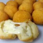 BOLINHA DE QUEIJO