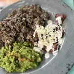 Huevos tirados