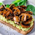 C.TOSTADA DE AGUACATE + SODA FRUTAL