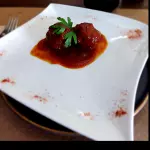 ALMÔNDEGAS DE WAGYU