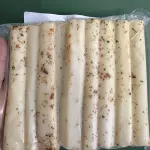 Palito de queijo temperado
