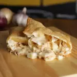 Pastel de Frango com Palmito.