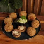 Bolinho de costela