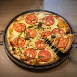 PIZZA DE MARGUERITA
