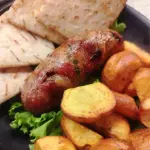 Chorizo artesanal + Criolla +Arepa