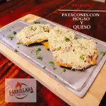 PATACONES CON HOGAO Y QUESO