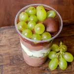 Copo da felicidade 500g com uva