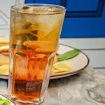 Té frío de limón