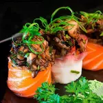 Mix de Dyo salmão, polvo e shimeji