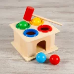 CAJA CON MARTILLO MONTESSORI