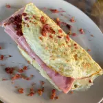 Omelete presunto mussarela e bacon