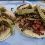 Taco campechano