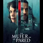 La mujer en la pared