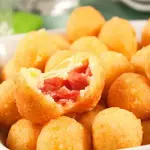 Bolinha de queijo e bacon- 25un 18gr