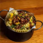 Batata com cheddar & bacon