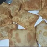 Porção de 5 pastéis pequenos