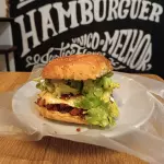Hamburguesa de Tres Quesos