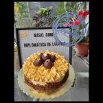 Diplomática de Lúcuma