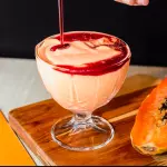 Creme de Papaia com Cassis
