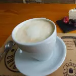 CAFE CON LECHE