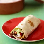 BURRITOS + BEBIDA
