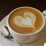 LATTE CALIENTE